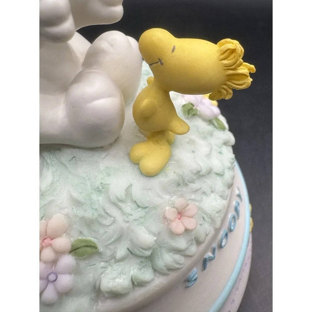 Hallmark My Little Snoopy Woodstock Hallmark Music Box 5